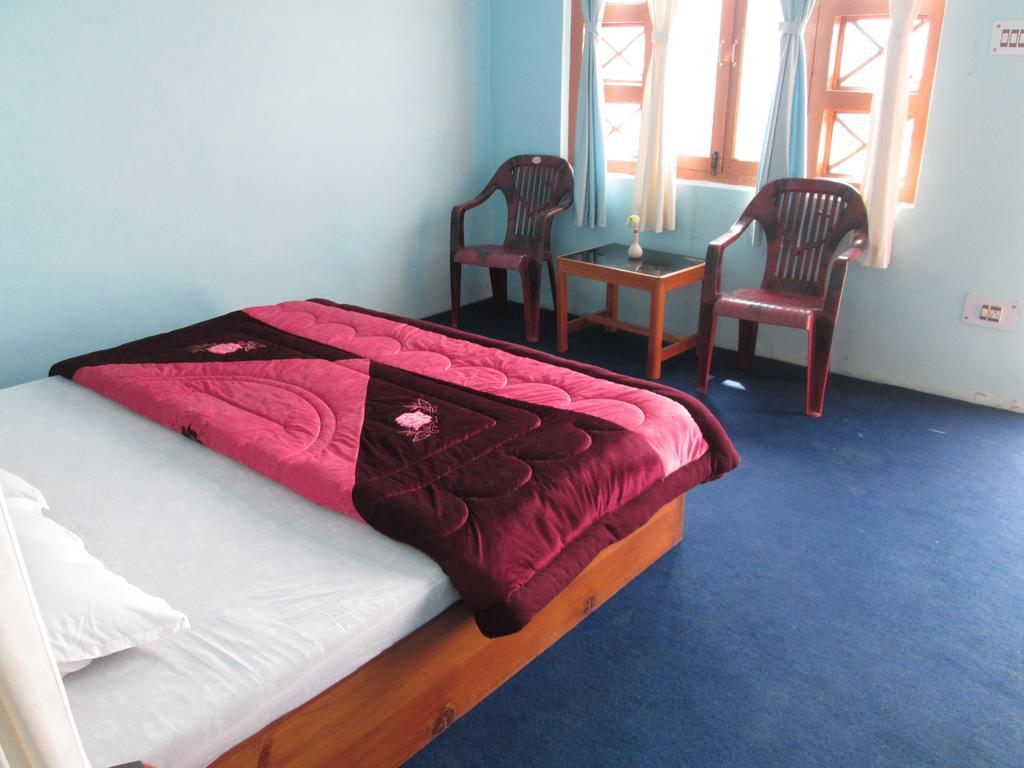 Kalawati Retreat Eco Village Resort Ranikhet Pokoj fotografie
